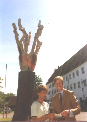Prinz Bernhard an Linde